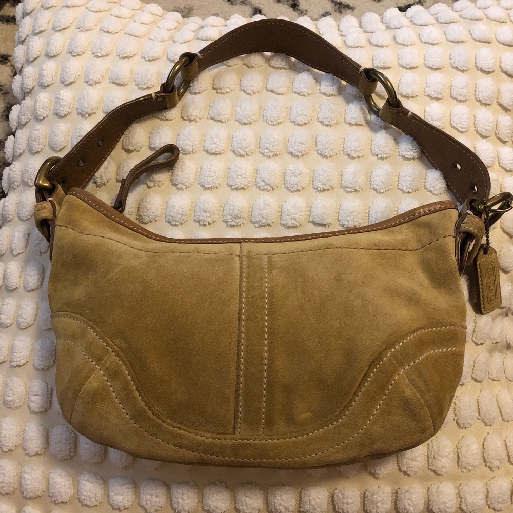 *** Coach *** Suede and Leather Shoulder Bag